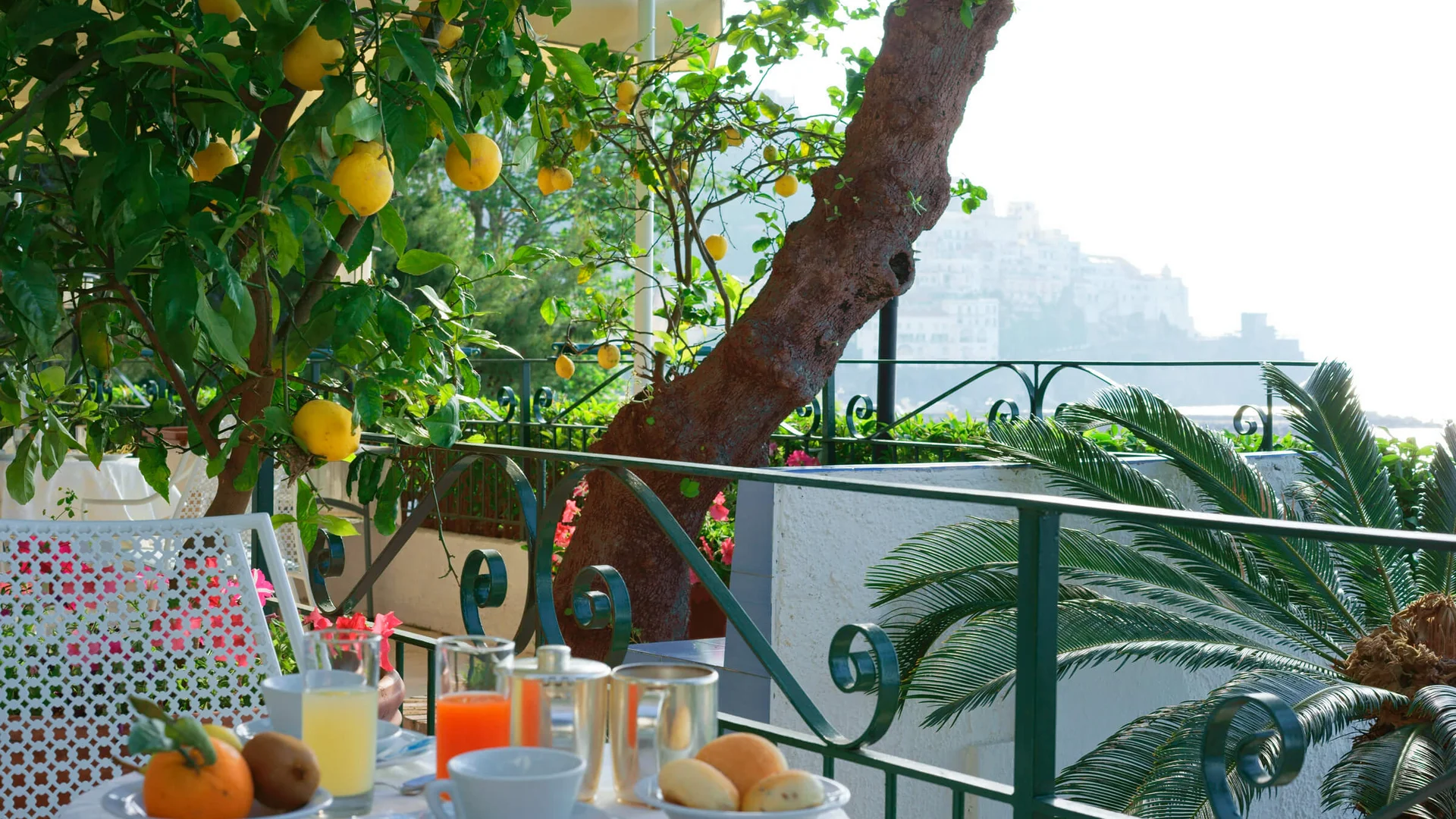 Pictures of Hotel Aurora Amalfi | Sea view rooms and terrace