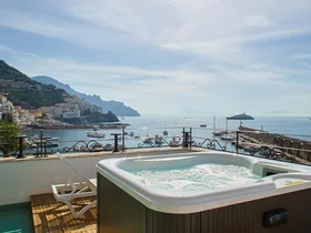 Hotel a 4 stelle in Costiera Amalfitana: Aurora.