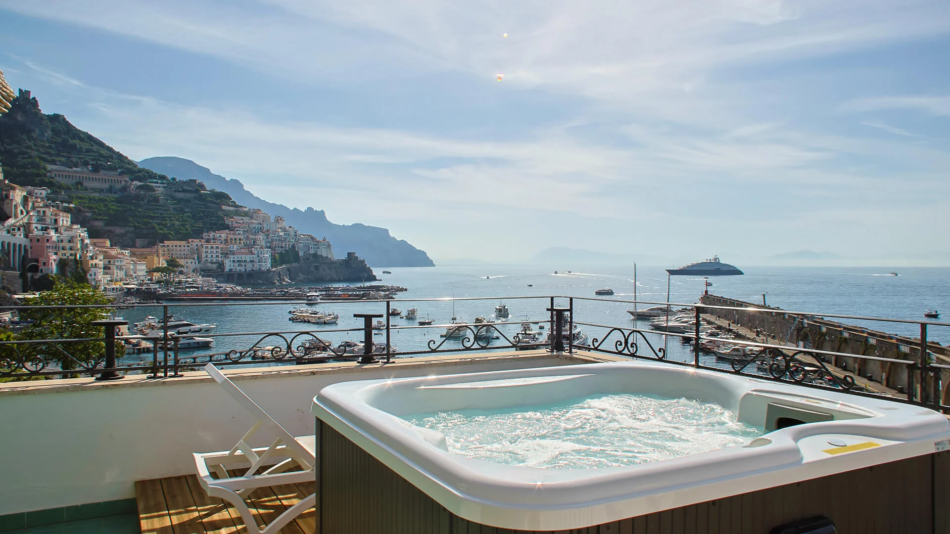 Pictures of Hotel Aurora Amalfi | Sea view rooms and terrace