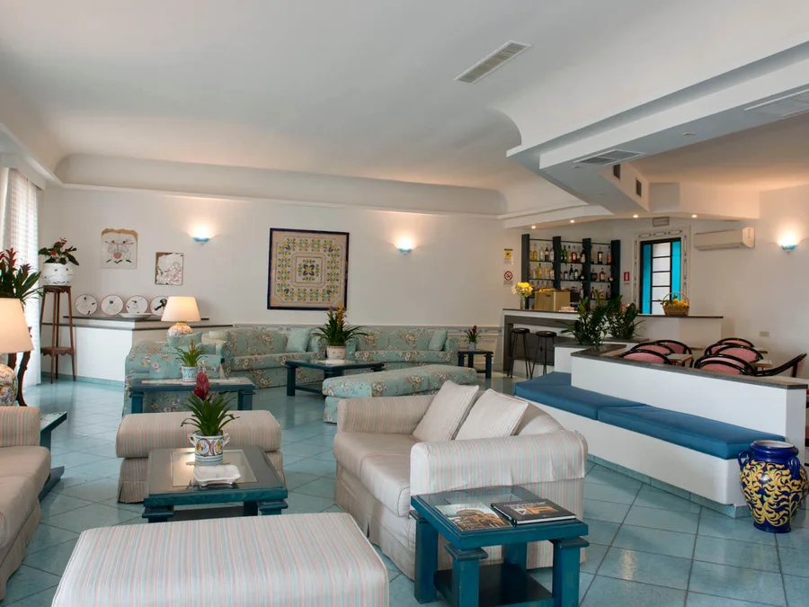 Contact details for Hotel Aurora and residence in Amalfi